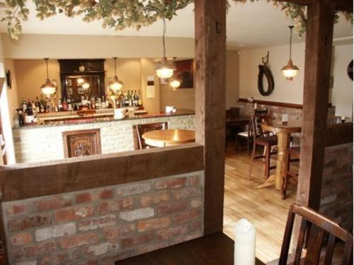 The Commercial Hotel Tarland Екстериор снимка